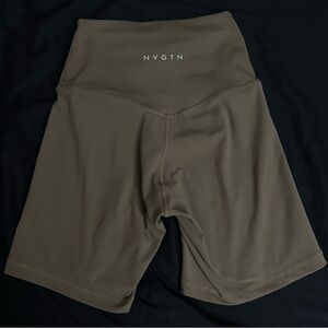 Mocha NVGTN Signature Shorts